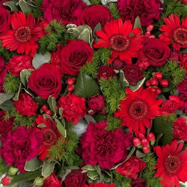 Red & White Heart Wreath  Petal Street Flower Co. – Petal Street Flower  Company